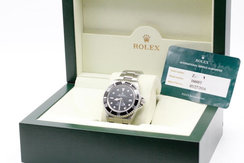 Rolex Sea-Dweller 16600 Image 5